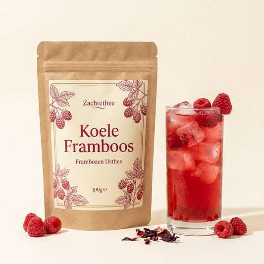 Koele Framboos doypack met glas robijnrode frambozen-ijsthee